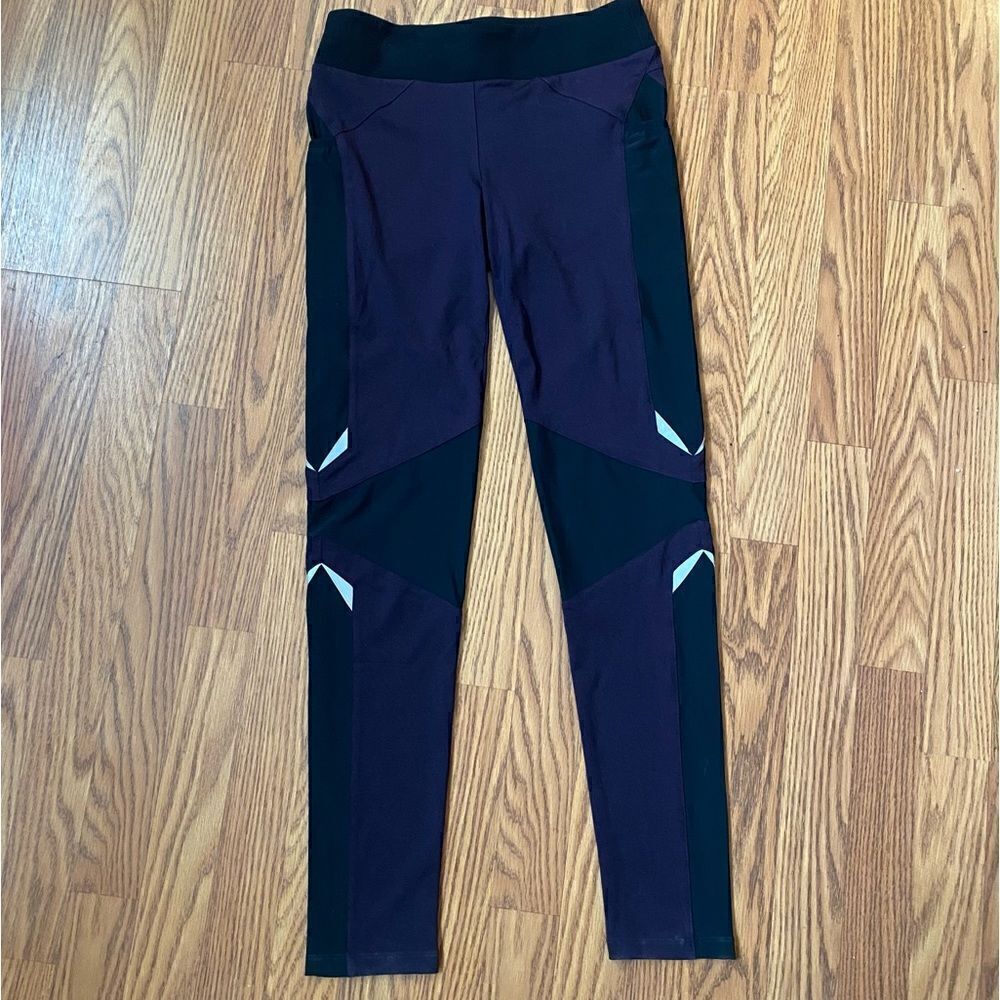 BLANC NOIR Blackberry Breeze Leggings